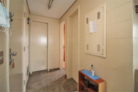 Apartamento à venda com 286m², 4 quartos e 3 vagas