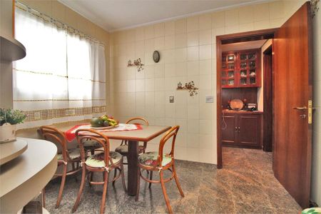 Apartamento à venda com 286m², 4 quartos e 3 vagas