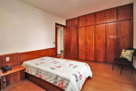 Apartamento à venda com 286m², 4 quartos e 3 vagas