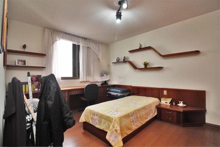 Apartamento à venda com 286m², 4 quartos e 3 vagas