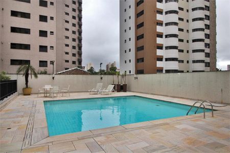Apartamento à venda com 286m², 4 quartos e 3 vagas