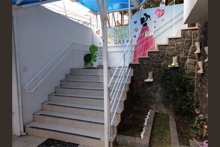 Casa à venda com 237m², 3 quartos e 3 vagas