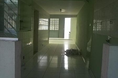 Casa à venda com 3 quartos, 184m² em Vila Brasilina, São Paulo