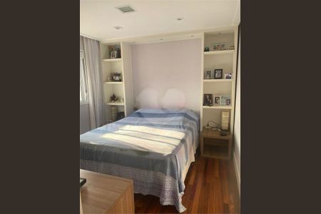 Apartamento à venda com 136m², 3 quartos e 2 vagas