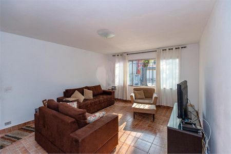 Casa à venda com 135m², 3 quartos e 2 vagas