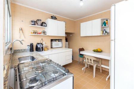 Casa à venda com 135m², 3 quartos e 2 vagas