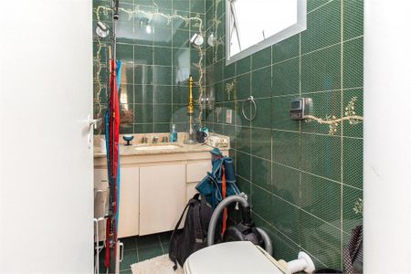 Casa à venda com 135m², 3 quartos e 2 vagas