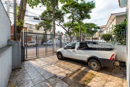 Casa à venda com 135m², 3 quartos e 2 vagas