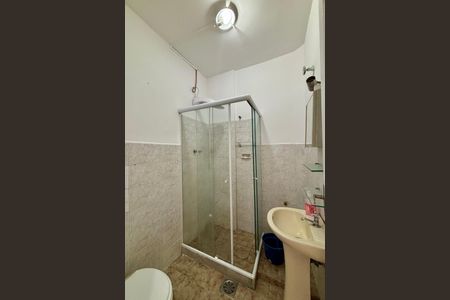 Apartamento à venda com 40m², 1 quarto e sem vaga Apartamento à venda com 40m², 1 quarto e sem vagaBanheiro social