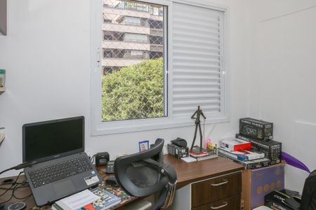 Apartamento à venda com 110m², 3 quartos e 2 vagas Apartamento à venda com 110m², 3 quartos e 2 vagasEscritório