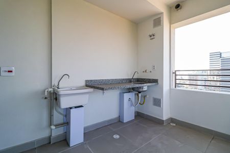 Apartamento à venda com 79m², 3 quartos e 1 vaga Apartamento à venda com 79m², 3 quartos e 1 vagaVaranda