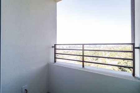 Apartamento à venda com 79m², 3 quartos e 1 vaga Apartamento à venda com 79m², 3 quartos e 1 vagaSuíte - Varanda