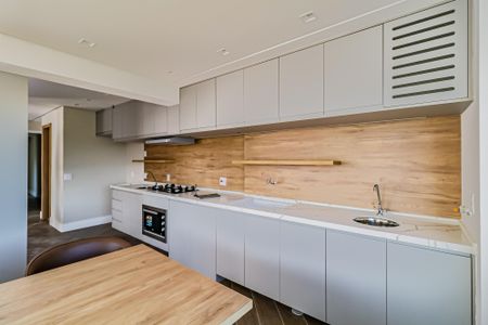 Apartamento à venda com 79m², 2 quartos e 1 vaga Apartamento à venda com 79m², 2 quartos e 1 vagaCozinha