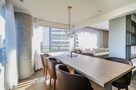 Apartamento à venda com 79m², 2 quartos e 1 vaga Apartamento à venda com 79m², 2 quartos e 1 vagaSala