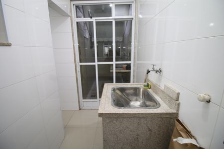 Apartamento à venda com 68m², 2 quartos e sem vagaÁrea de Serviço