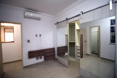 Apartamento à venda com 68m², 2 quartos e sem vaga Suíte