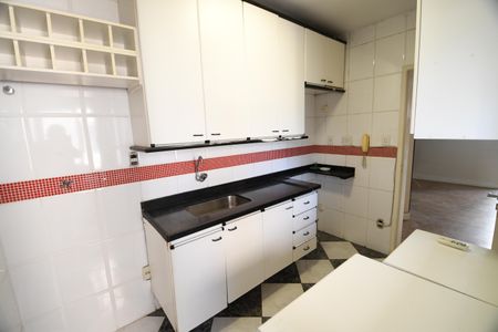 Apartamento à venda com 62m², 2 quartos e 1 vagaCozinha