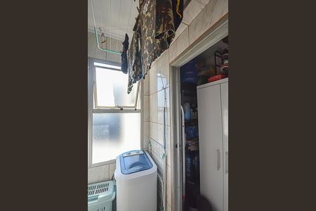 Apartamento à venda com 70m², 2 quartos e 1 vaga Apartamento à venda com 70m², 2 quartos e 1 vagaÁrea de Serviço