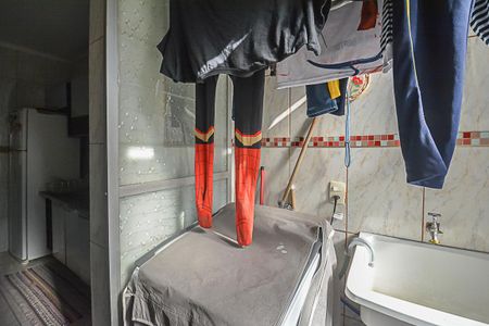 Apartamento à venda com 70m², 2 quartos e 1 vaga Apartamento à venda com 70m², 2 quartos e 1 vagaÁrea de Serviço