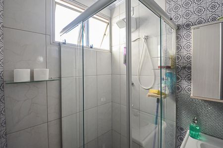 Apartamento à venda com 70m², 2 quartos e 1 vaga Apartamento à venda com 70m², 2 quartos e 1 vagaBanheiro
