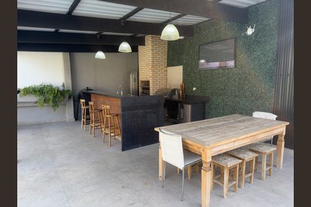 Casa à venda com 550m², 4 quartos e 5 vagas Casa à venda com 550m², 4 quartos e 5 vagasÁrea comum
