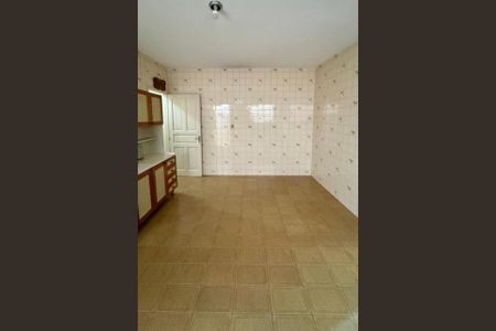 Foto 07 de casa à venda com 4 quartos, 120m² em Vila Ema, São Paulo
