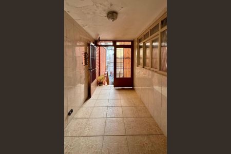 Foto 06 de casa à venda com 4 quartos, 120m² em Vila Ema, São Paulo
