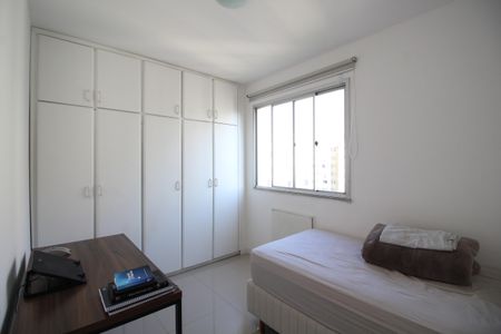 Apartamento à venda com 43m², 2 quartos e 1 vagaQuarto 2