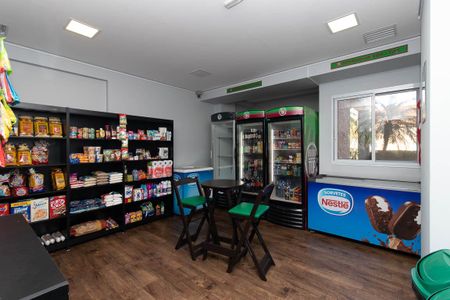 Apartamento à venda com 48m², 2 quartos e 2 vagas Apartamento à venda com 48m², 2 quartos e 2 vagasÁrea comum - Mercadinho