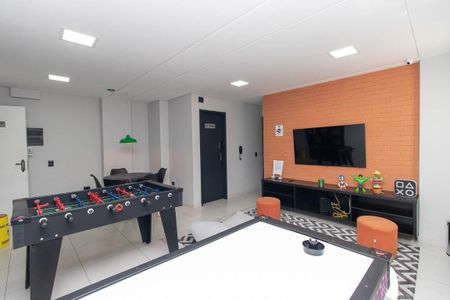 Apartamento à venda com 48m², 2 quartos e 2 vagas Apartamento à venda com 48m², 2 quartos e 2 vagasÁrea comum - Salão de jogos
