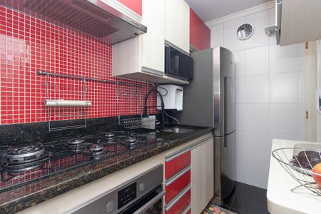 Apartamento à venda com 48m², 2 quartos e 2 vagas Apartamento à venda com 48m², 2 quartos e 2 vagasCozinha e Área de Serviço