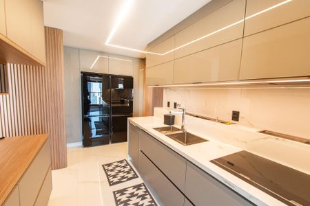 Apartamento à venda com 150m², 3 quartos e 2 vagasCozinha