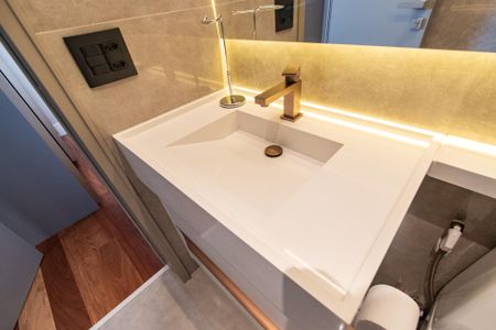 Apartamento à venda com 150m², 3 quartos e 2 vagasBanheiro da suíte 1