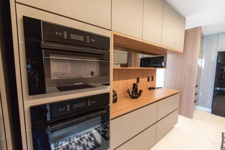Apartamento à venda com 150m², 3 quartos e 2 vagasCozinha