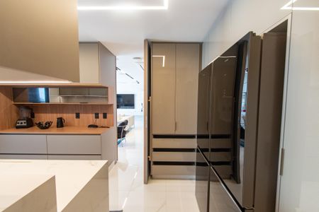 Apartamento à venda com 150m², 3 quartos e 2 vagasCozinha