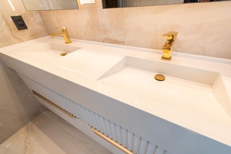 Apartamento à venda com 150m², 3 quartos e 2 vagasBanheiro da suíte 2