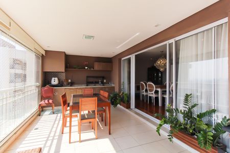 Apartamento à venda com 146m², 3 quartos e 2 vagasVaranda da Sala