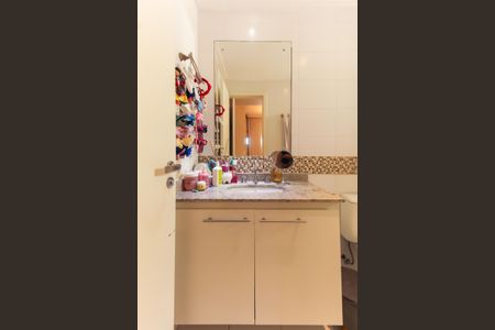 Apartamento à venda com 146m², 3 quartos e 2 vagasBanheiro da Suíte 1