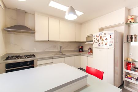 Apartamento à venda com 146m², 3 quartos e 2 vagasCozinha