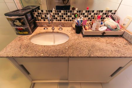 Apartamento à venda com 146m², 3 quartos e 2 vagasBanheiro da Suíte 2