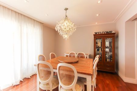 Apartamento à venda com 146m², 3 quartos e 2 vagasSala