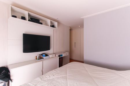 Apartamento à venda com 146m², 3 quartos e 2 vagasSuíte 2