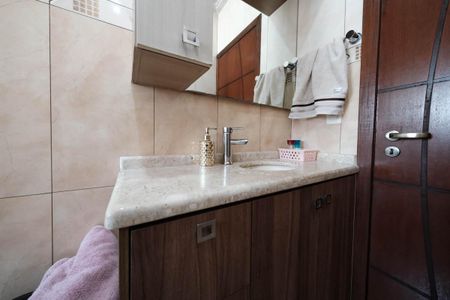 Casa à venda com 275m², 3 quartos e 6 vagasBanheiro da Suíte