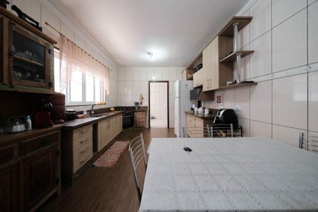 Casa à venda com 275m², 3 quartos e 6 vagasCozinha