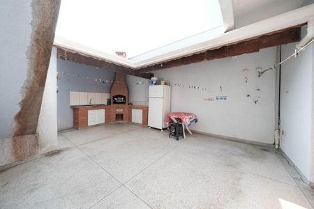 Casa à venda com 275m², 3 quartos e 6 vagasÁrea gourmet