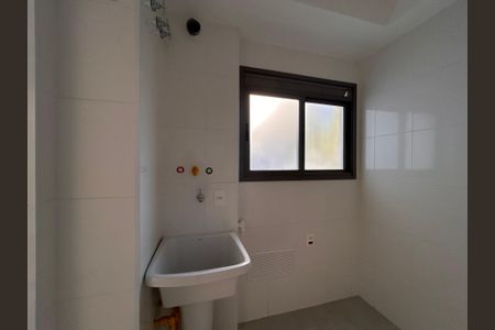 Apartamento à venda com 132m², 4 quartos e 2 vagas Apartamento à venda com 132m², 4 quartos e 2 vagasÁrea de Serviço