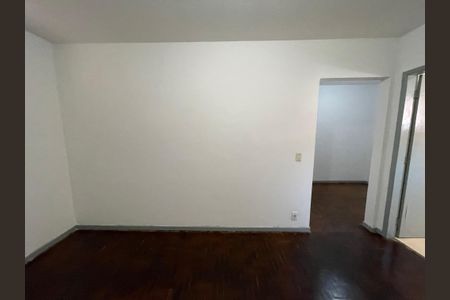 Casa à venda com 330m², 5 quartos e 6 vagas Casa à venda com 330m², 5 quartos e 6 vagasQuarto 2