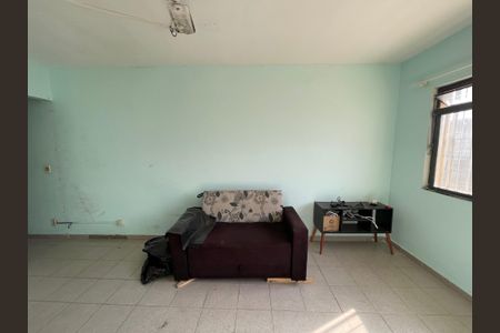 Casa à venda com 330m², 5 quartos e 6 vagas Casa à venda com 330m², 5 quartos e 6 vagasQuarto 1