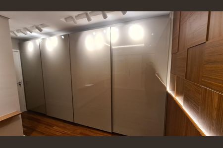 Apartamento para alugar com 119m², 3 quartos e 3 vagas