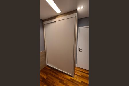 Apartamento para alugar com 119m², 3 quartos e 3 vagas